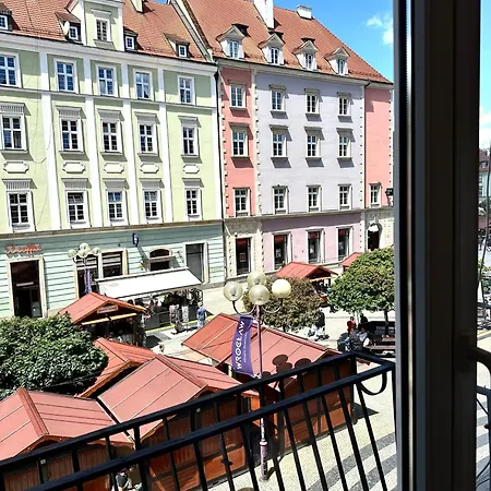 Swidnicka - 200m Main Square - Self Check-in 20h * Wroclaw