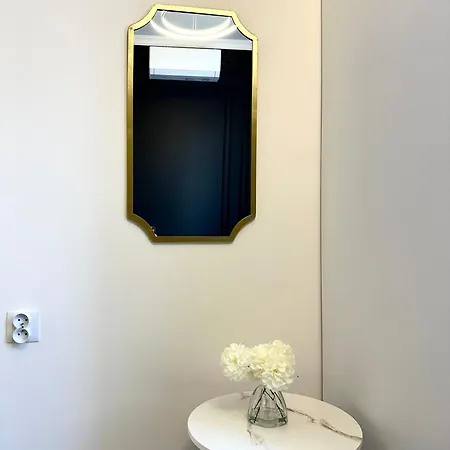 Swidnicka - 200m Main Square - Self Check-in 20h Apartment *