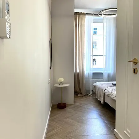 Swidnicka - 200m Main Square - Self Check-in 20h * Wroclaw