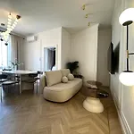 Swidnicka - 200m Main Square - Self Check-in 20h Apartment Wroclaw