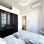 Apartment Swidnicka - 200m Main Square - Self Check-in 20h *