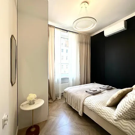 Swidnicka - 200m Main Square - Self Check-in 20h Apartment Wroclaw